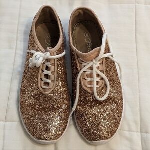 Forever brand rose gold colored sparkly shoes size 8